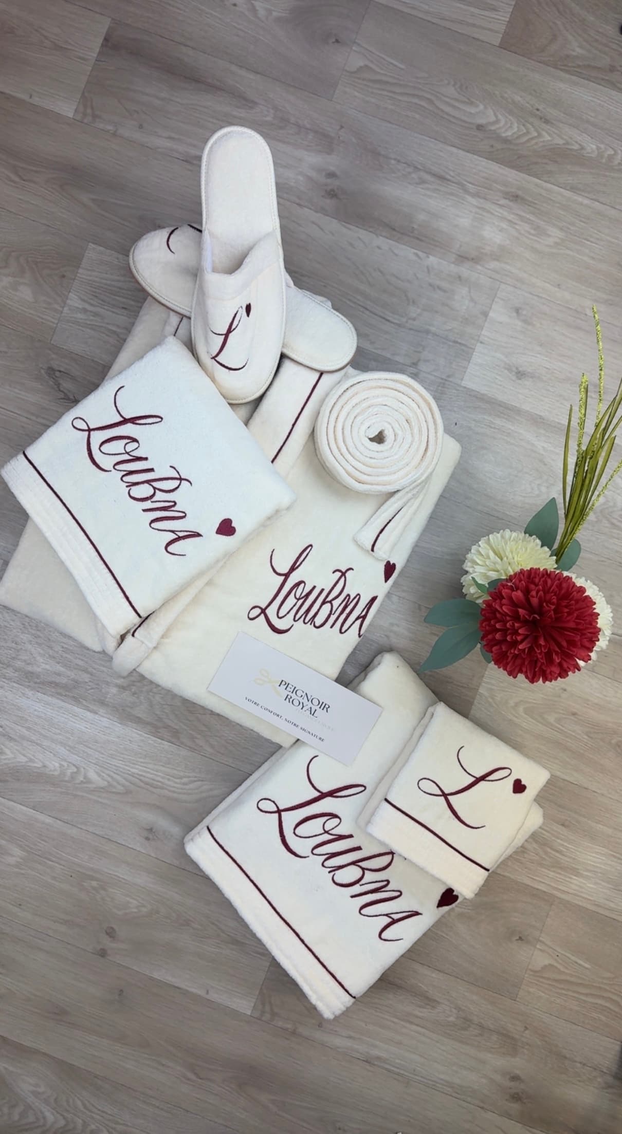 Broderie couronne royale